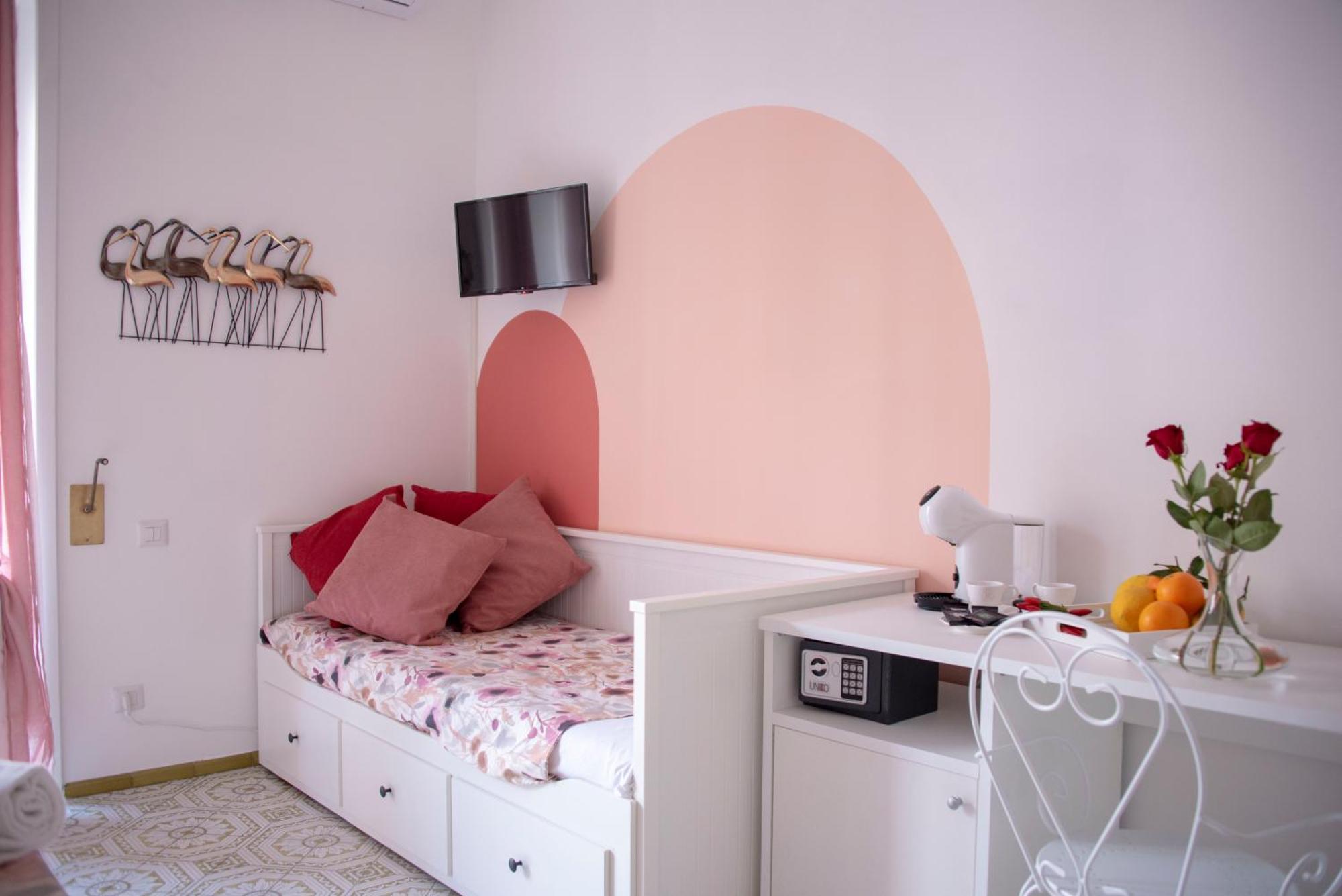 Reginella Guest House Салерно Экстерьер фото